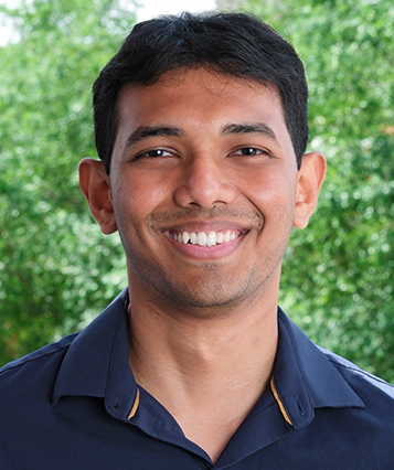 Mayank-Kamadi-Headshot